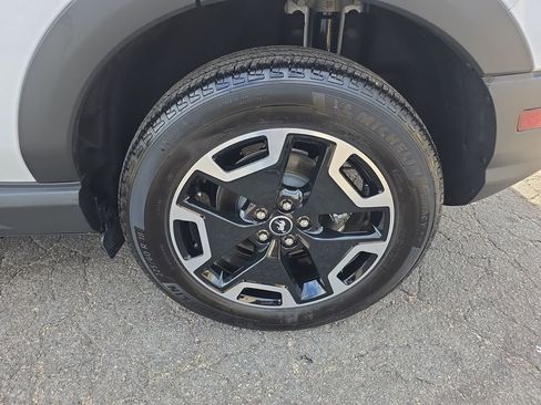 Used 2024 Ford Bronco Sport Outer Banks image 45