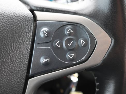 Used 2022 Chevrolet Colorado Z71 AWD/4WD image 29