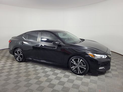 Used 2021 Nissan Sentra SR w/ Trunk Package FWD image 11