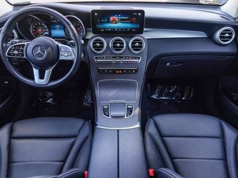 Certified 2022 Mercedes-Benz GLC 300 image 12