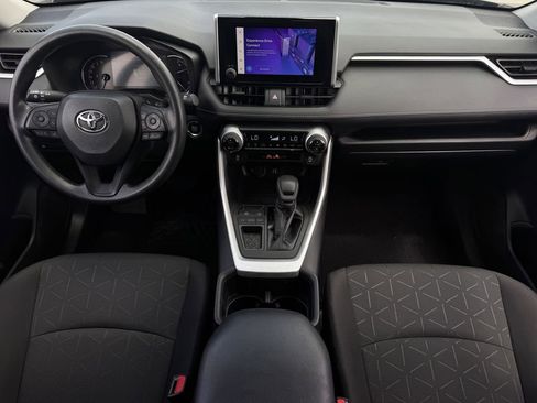 Used 2023 Toyota RAV4 XLE w/ Convenience Package image 11