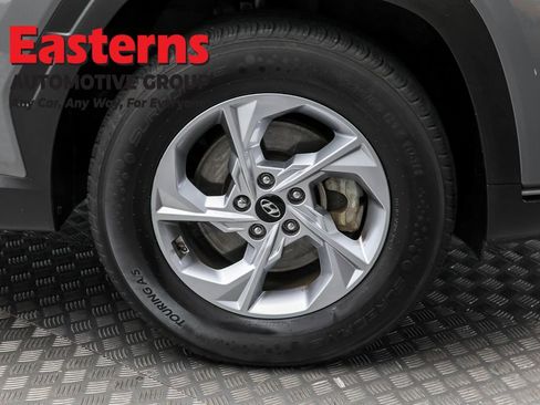 Used 2024 Hyundai Tucson SE image 31