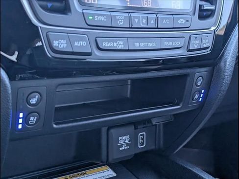 Used 2022 Honda Passport Elite image 17