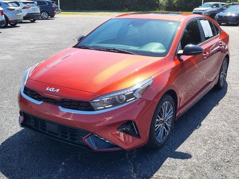 Certified 2023 Kia Forte GT-Line w/ GT-Line Premium Package FWD image 6