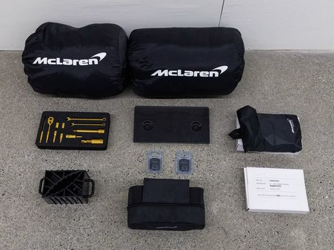 Used 2020 McLaren Speedtail RWD image 52