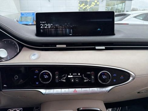 Used 2022 Genesis GV70 3.5T Sport w/ Sport Advanced Package image 25