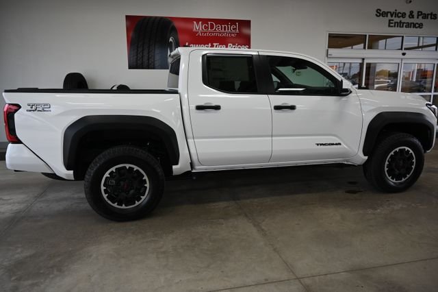 New 2026 Toyota Tacoma TRD Off-Road AWD/4WD image 5