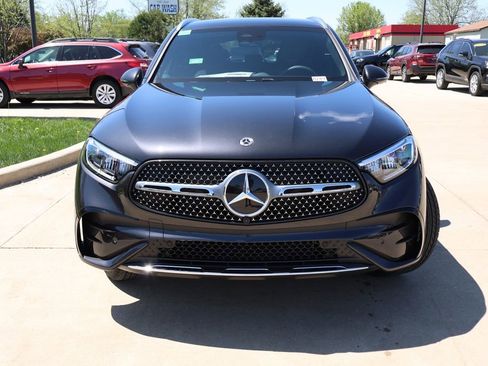 New 2025 Mercedes-Benz GLC 350e 4MATIC image 9