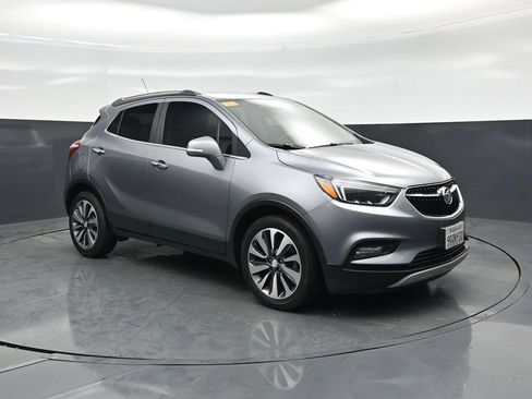 Used 2019 Buick Encore Essence FWD image 26