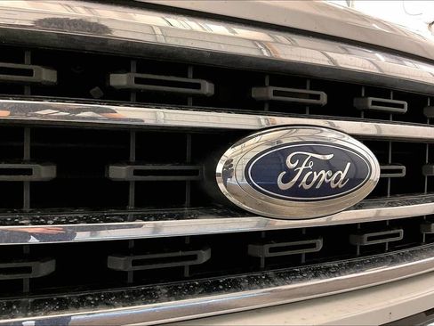 Used 2021 Ford F150 XLT w/ Equipment Group 302A High image 30