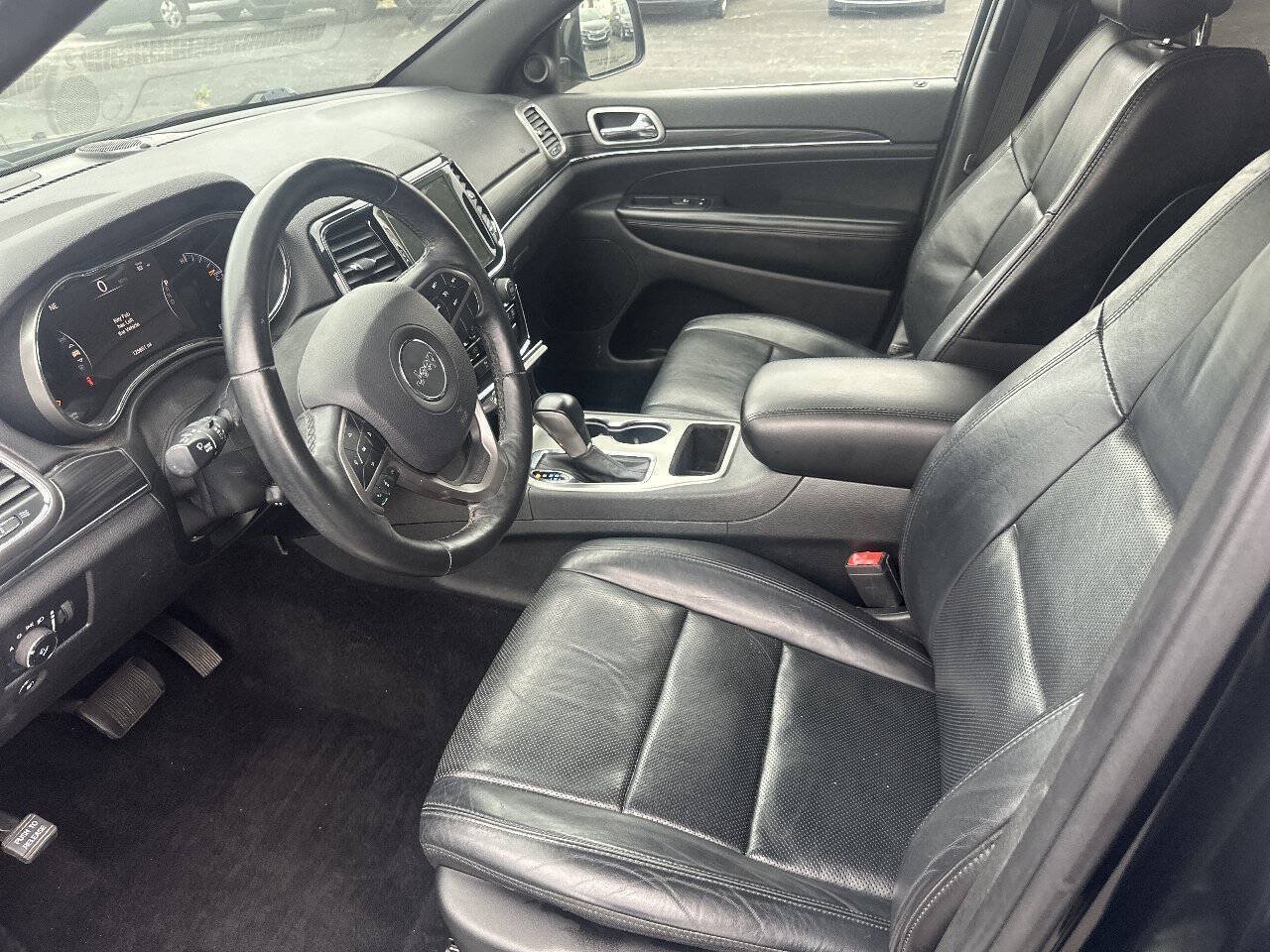 Used 2019 Jeep Grand Cherokee Limited w/ Luxury Group II RWD image 5