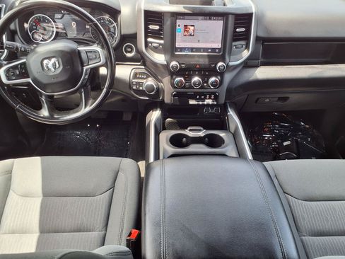 Used 2022 RAM 1500 Big Horn AWD/4WD image 5