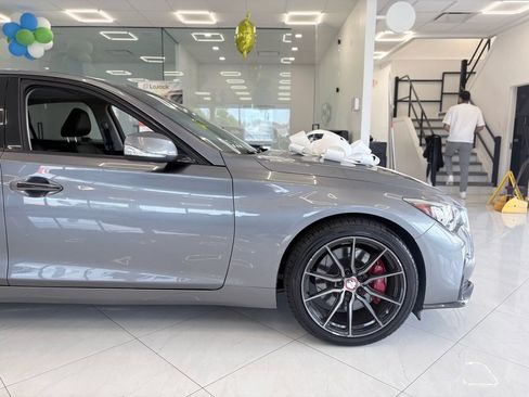 Used 2018 INFINITI Q50 Sport AWD/4WD image 9