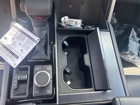 New 2026 Toyota Tundra Platinum AWD/4WD image 39