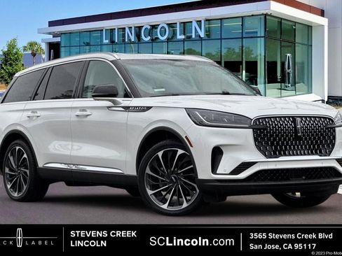Used 2025 Lincoln Aviator Reserve w/ Luxury Package AWD/4WD image 1