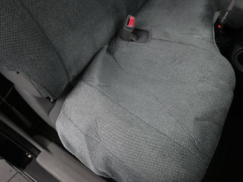 Used 2012 Toyota Tacoma 2WD Regular Cab image 11