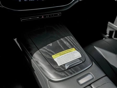 New 2026 Mercedes-Benz E 350 4MATIC Sedan image 16