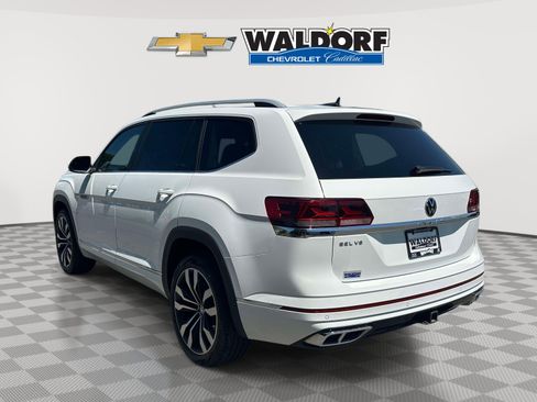 Used 2021 Volkswagen Atlas SEL R-Line FWD image 4