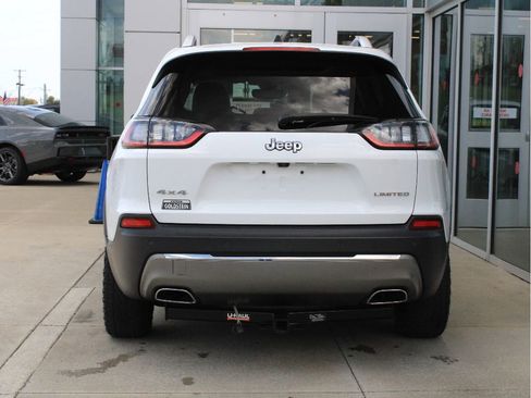 Used 2019 Jeep Cherokee Limited AWD/4WD image 7