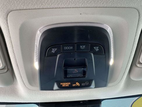 Used 2024 Toyota Corolla LE FWD image 34