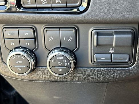 New 2026 GMC Yukon XL AT4 Ultimate image 17