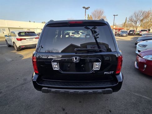 Used 2004 Honda Pilot EX image 4