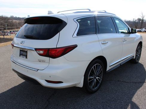 Used 2017 INFINITI QX60 Luxe w/ Deluxe Technology Package image 9