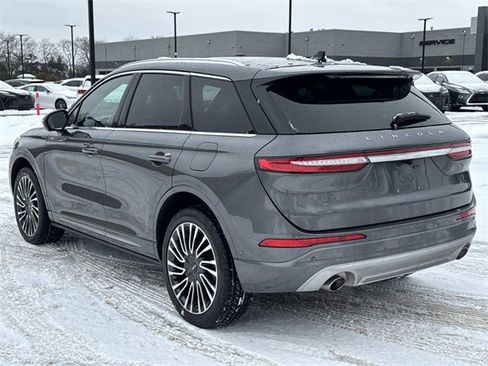 Used 2022 Lincoln Corsair Reserve w/ Equipment Group 201A image 7