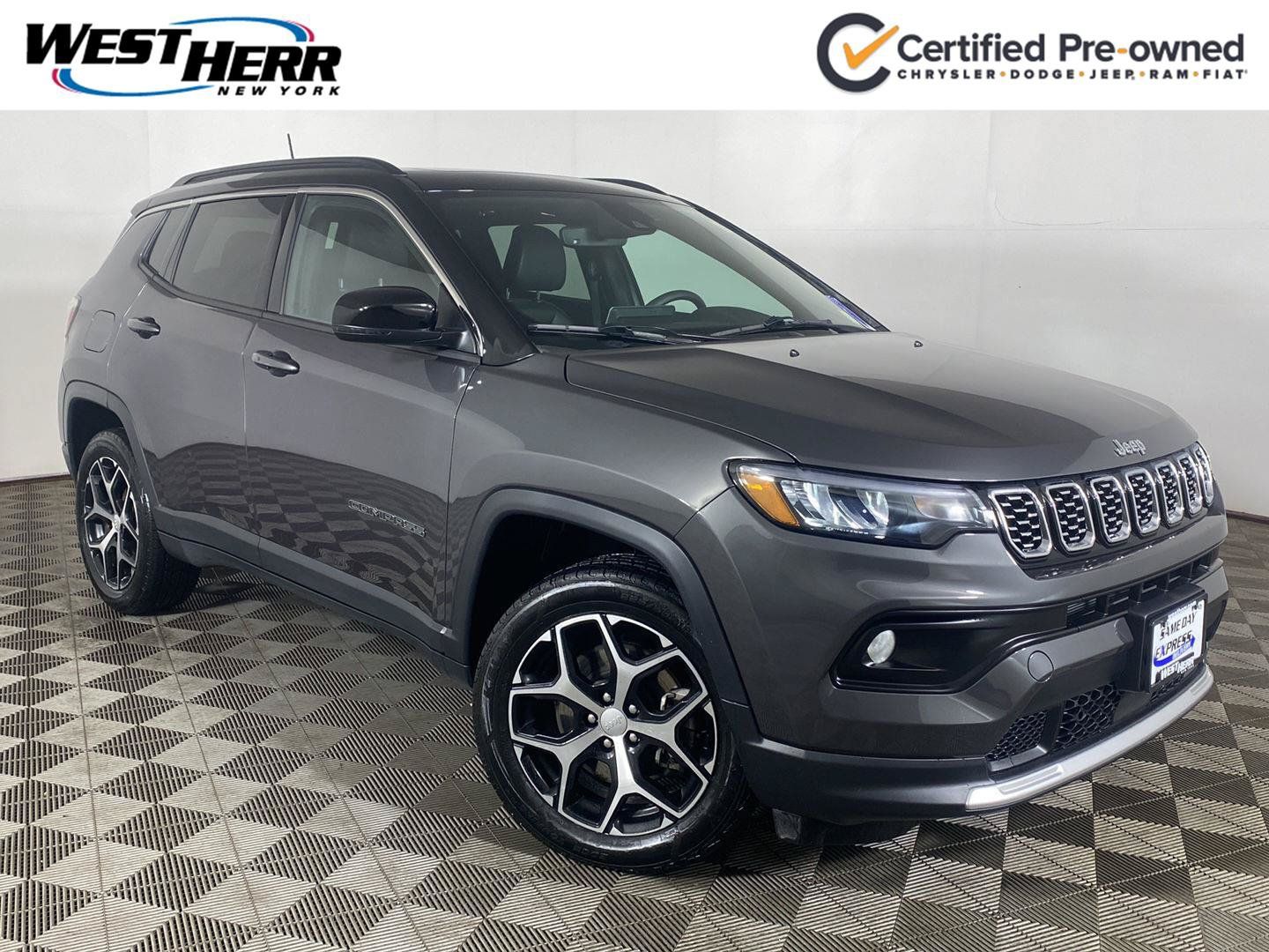 Used 2024 Jeep Compass Limited w/ Sun and Sound Group AWD/4WD image 1