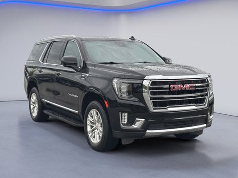 Used 2024 GMC Yukon SLT AWD/4WD image 5