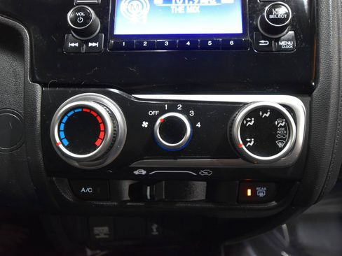 Used 2019 Honda Fit LX image 22
