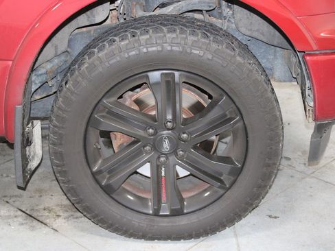 Used 2019 Ford F150 Lariat w/ Equipment Group 502A Luxury image 14