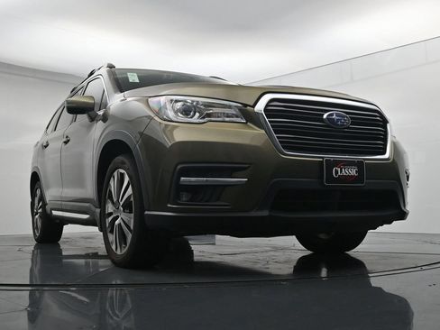Used 2022 Subaru Ascent Limited w/ Technology Package AWD/4WD image 18