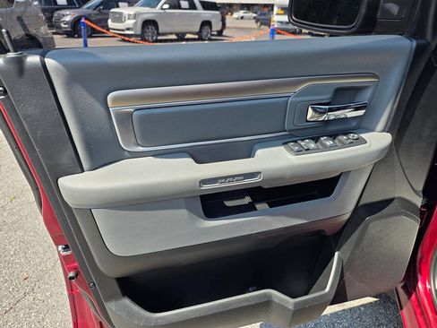 Used 2018 RAM 1500 Big Horn AWD/4WD image 14