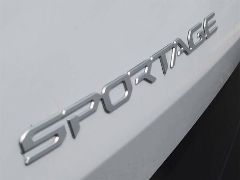 New 2026 Kia Sportage LX w/ LX Convenience Package image 8