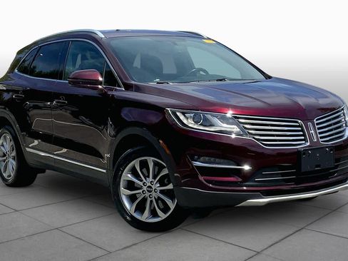 Used 2018 Lincoln MKC Select w/ Select Plus Package AWD/4WD image 3