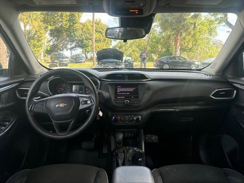 Used 2023 Chevrolet TrailBlazer LS image 22