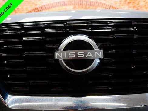 Used 2022 Nissan Rogue SV image 68