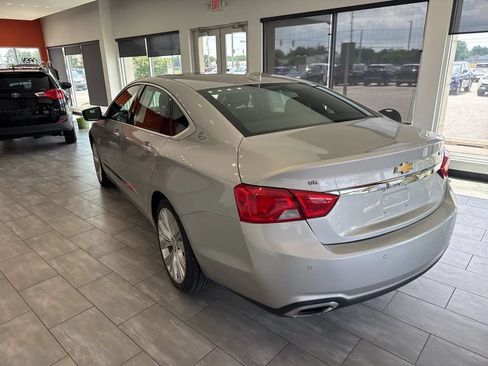 Used 2017 Chevrolet Impala Premier w/ Enhanced Convenience Package FWD image 13