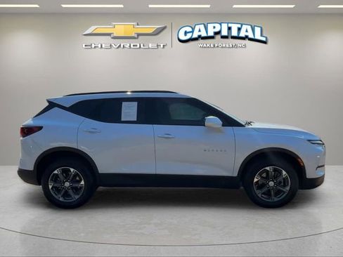 Used 2024 Chevrolet Blazer LT w/ Convenience Package FWD image 6