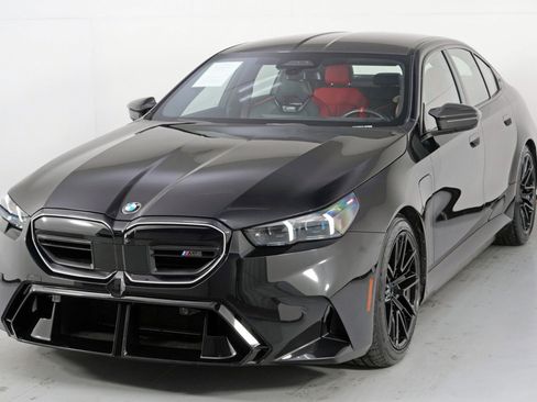 Used 2025 BMW M5 w/ Carbon Package image 52