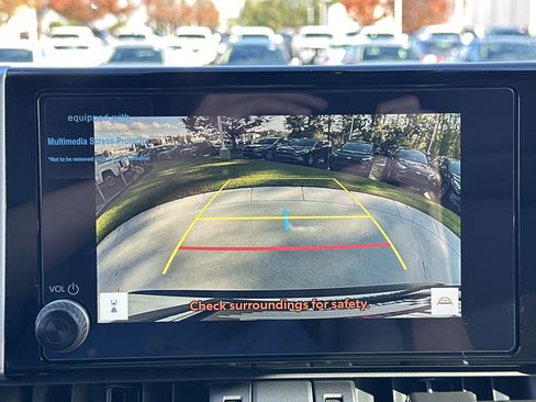 Used 2025 Toyota RAV4 XLE Premium image 25