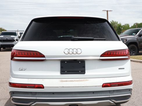 Used 2021 Audi Q7 3.0T Prestige w/ Prestige Package AWD/4WD image 4