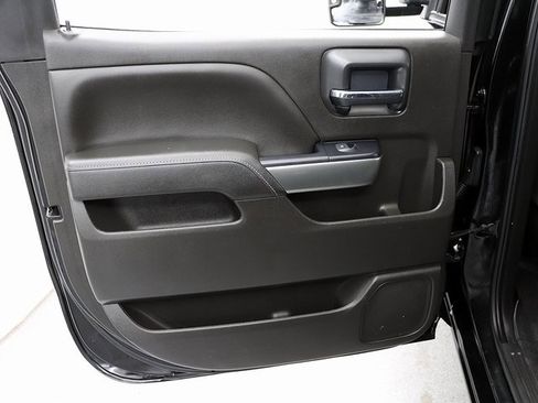 Used 2018 Chevrolet Silverado 1500 LT w/ All Star Edition image 26