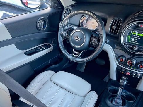 Used 2019 MINI Cooper Countryman S w/ Signature Upholstery Package image 50