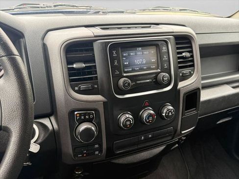 Certified 2019 RAM 1500 Express w/ Express Value Package AWD/4WD image 14