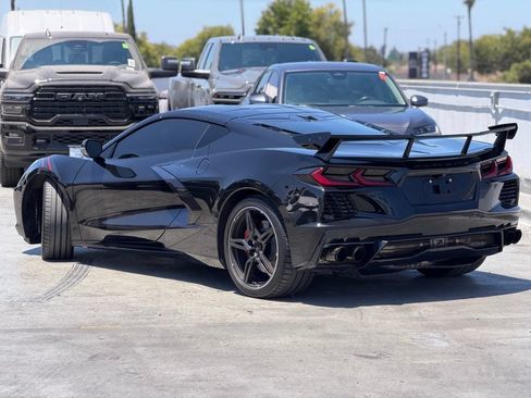 Used 2020 Chevrolet Corvette Stingray Preferred Cpe w/ 2LT Preferred Equipment Group RWD image 3