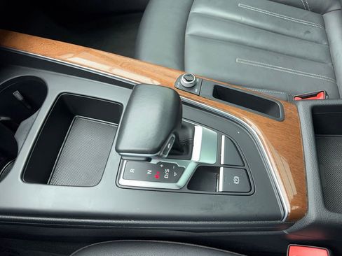 Used 2023 Audi A4 2.0T Premium w/ Convenience Package image 31