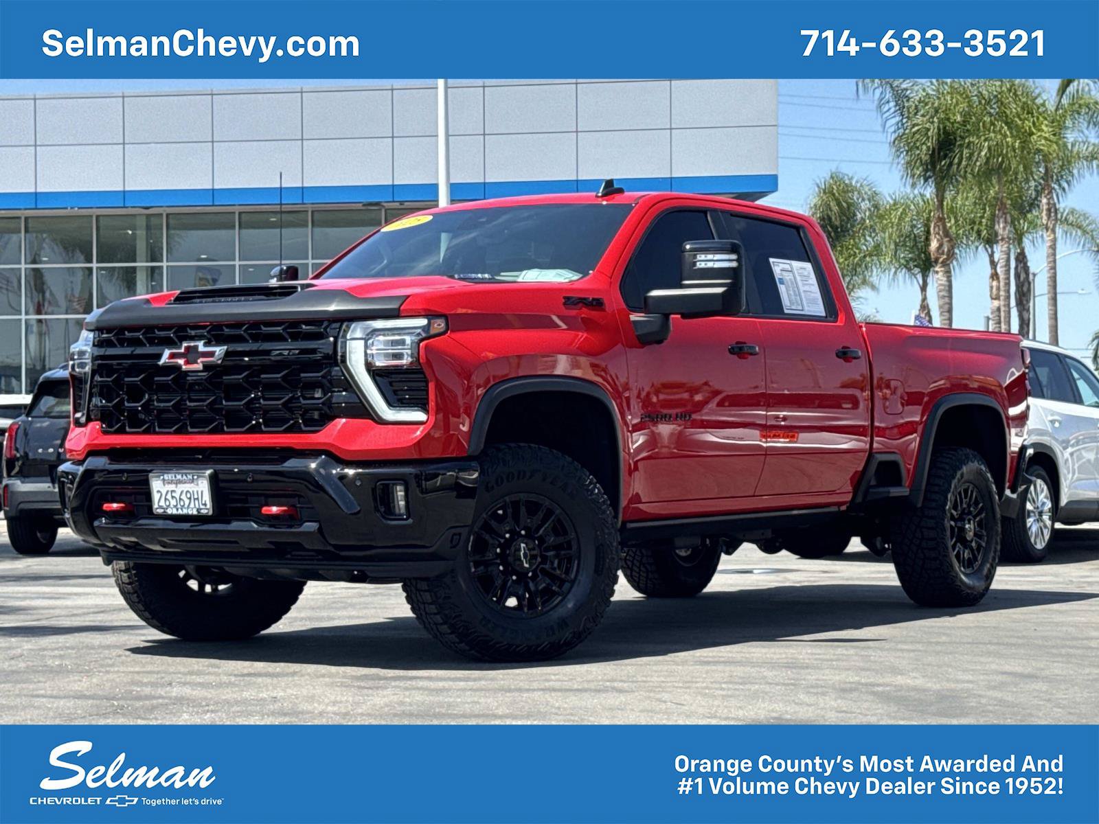 Used 2025 Chevrolet Silverado 2500 ZR2 w/ Technology Package AWD/4WD image 1