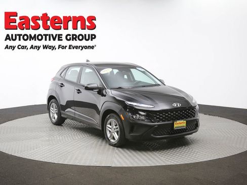 Used 2022 Hyundai Kona SE w/ Winter Weather Package image 48